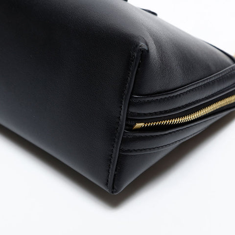CELINE Clutch with Chain Cuir Triomphe Shoulder Bag black WS20356