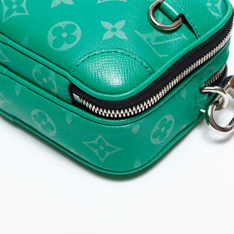 LOUIS VUITTON Monogram Alpha Wearable Wallet NV Shoulder Bag green WS20379