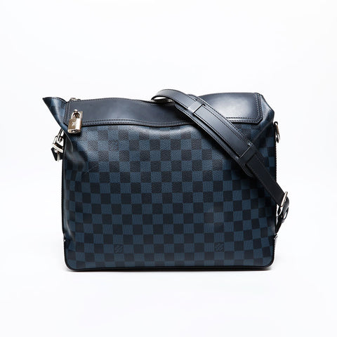 LOUIS VUITTON 2015 Damier Cobalt Messenger Greenwich Shoulder Bag Navy WS20390