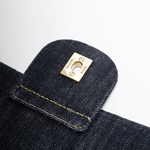 CHANEL 10th Series Denim 2005-2006 Denim Chain Shoulder Bag Navy WS20416