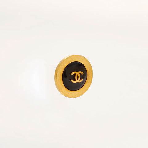 CHANEL 94A COCO Mark Round Earring Black Gold WS20435