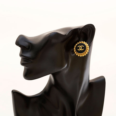 CHANEL 95P COCO Mark Round Earring Black Gold WS20436