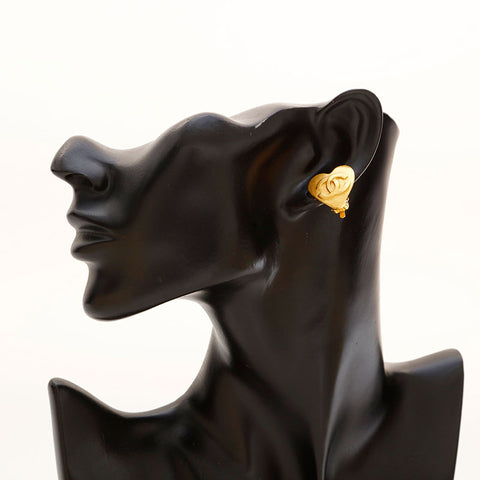 CHANEL 95P COCO Mark Heart Earring gold WS20443