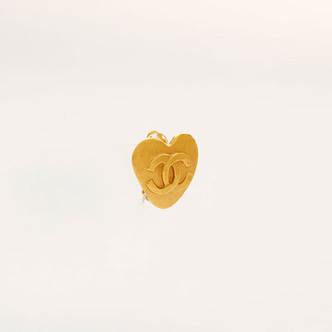 CHANEL 95P COCO Mark Heart Earring gold WS20443