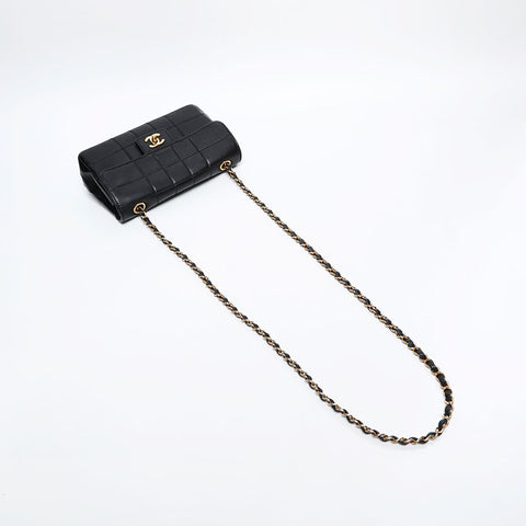 CHANEL No. 7 2002-2003 Chocolate Bar Chain Shoulder Bag black WS20445