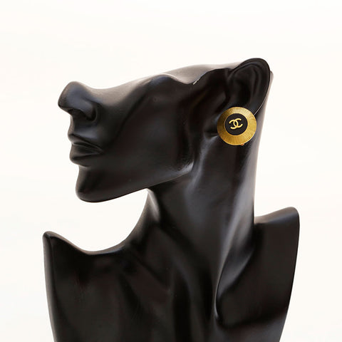 CHANEL 95C COCO Mark Round Earring black WS20448