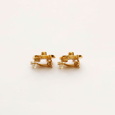 CHANEL 96P Turn Lock Earring gold WS20451