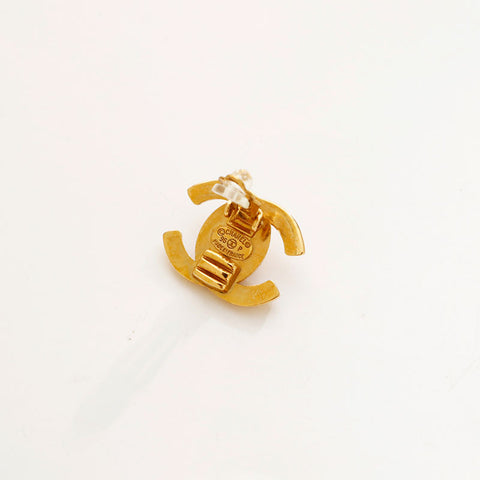 CHANEL 96P Turn Lock Earring gold WS20451