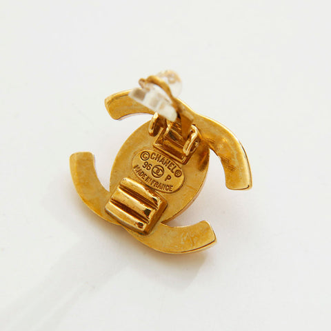 CHANEL 96P Turn Lock Earring gold WS20451