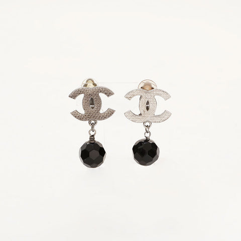 CHANEL E13V COCO Mark Swing Earring black WS20453