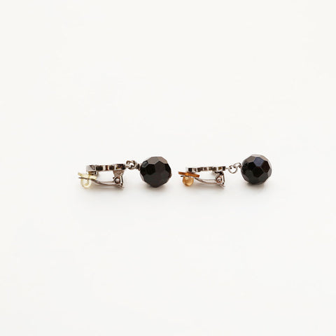 CHANEL E13V COCO Mark Swing Earring black WS20453