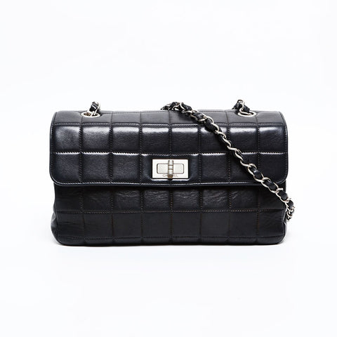 CHANEL No. 6 2000-2002 Lambskin Chocolate Bar 2.55 Chain Shoulder Bag black WS20483