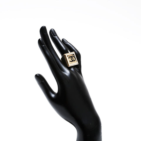 CHANEL COCO Mark Square B21B No. 12/52 Ring gold WS20492