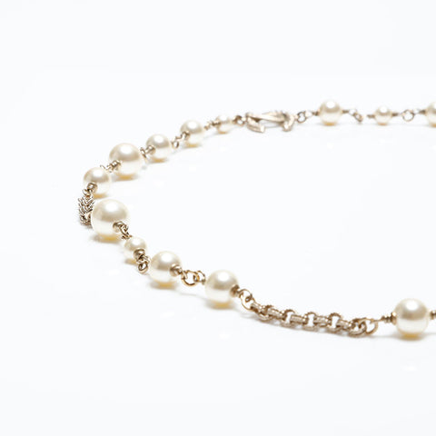 CHANEL COCO Mark Pearl B17V Long Necklace white WS20500