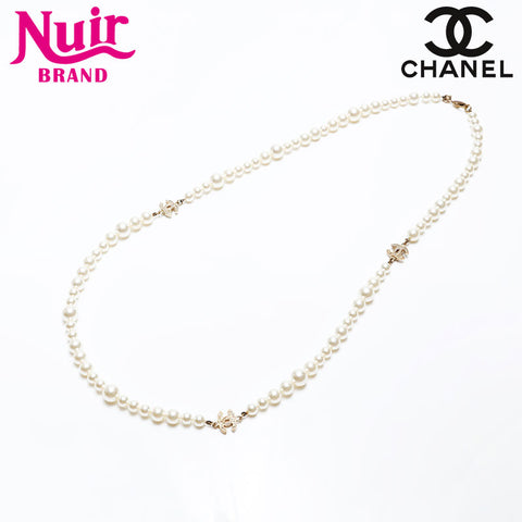 CHANEL COCO Mark Pearl A12P Long Necklace white WS20501