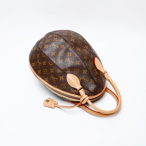 LOUIS VUITTON 2018 Monogram Souple Egg Handbag Brown WS20536