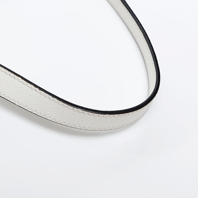 プラダ PRADA サフィアーノ ショルダーバッグ ホワイト WS20565 – NUIR