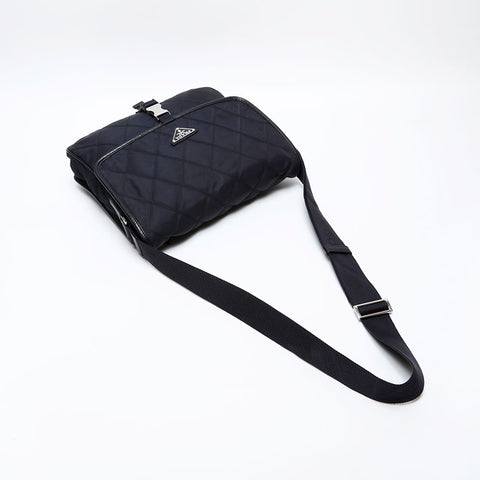 PRADA Quilted nylon triangle logo Shoulder Bag black WS20634