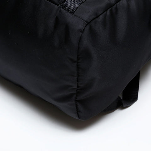 PRADA Nylon triangle logo Backpack Â· Daypack black WS20648