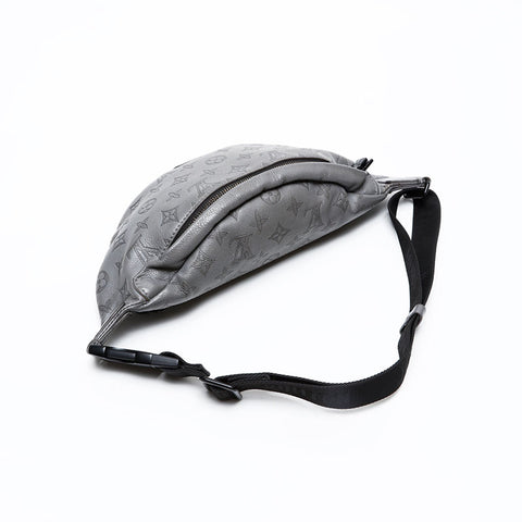 LOUIS VUITTON Monogram Shadow Discovery Bumbag PM Waist bag gray WS20656
