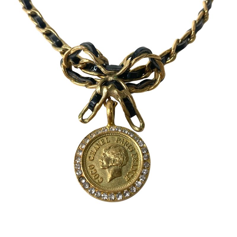 CHANEL 1995 Coin Ribbon Chain Necklace Gold x Black WS2068 – NUIR VINTAGE