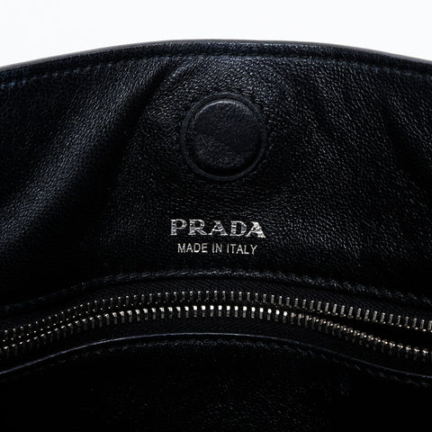PRADA Leather Maggit Shoulder Bag white WS20693