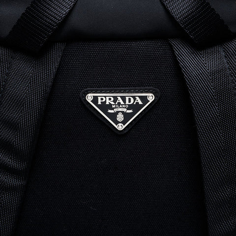 PRADA Nylon Backpack Â· Daypack black WS20720