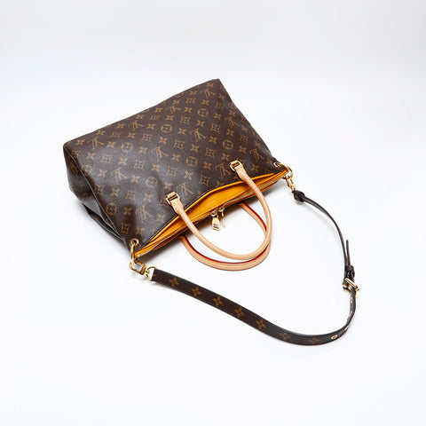 LOUIS VUITTON Monogram Pallas made in 2013 Tote Bag Brown WS20767