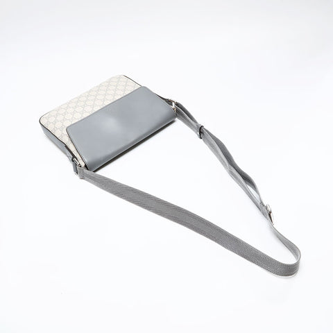 GUCCI GG Supreme Shoulder Bag gray WS20772