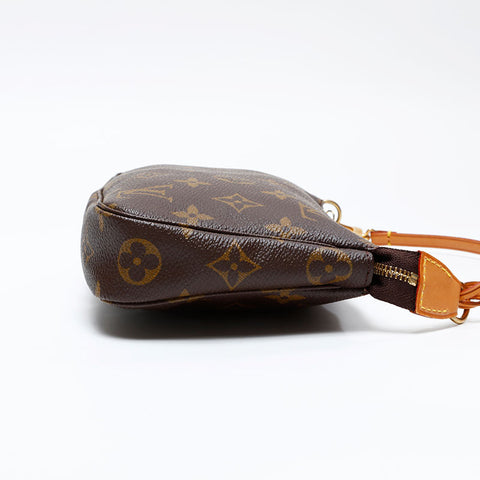LOUIS VUITTON 2001 Monogram Pochette Accessoires Handbag Brown WS20790