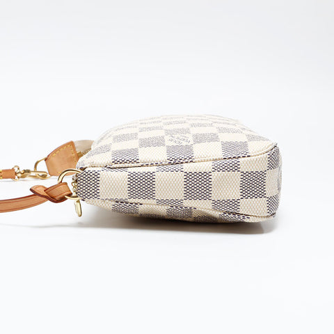 LOUIS VUITTON 2007 Damier Azur Pochette Accessoires Handbag white WS20791