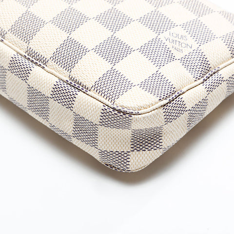 LOUIS VUITTON 2007 Damier Azur Pochette Accessoires Handbag white WS20791
