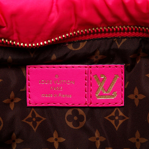 LOUIS VUITTON Maxi Multi Pochette Accessoires Shoulder Bag Black x pink WS20795