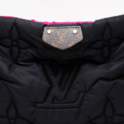 LOUIS VUITTON Maxi Multi Pochette Accessoires Shoulder Bag Black x pink WS20795