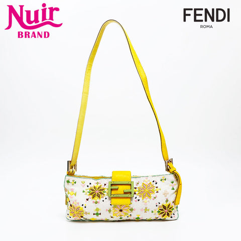 FENDI Beaded Flower Mamma Bucket Shoulder Bag white WS20806