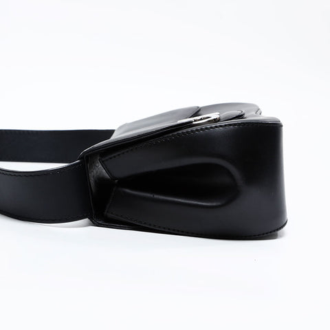 Salvatore Ferragamo Gancini One Shoulder Bag in Leather Shoulder Bag black WS20807