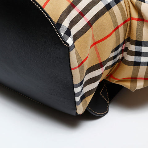 BURBERRY Soft Canvas Nova Check Backpack Â· Daypack beige WS20820
