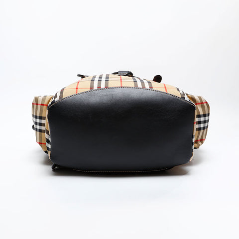 BURBERRY Soft Canvas Nova Check Backpack Â· Daypack beige WS20820