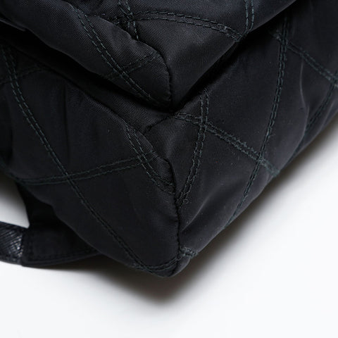 PRADA Nylon quilting Backpack Â· Daypack black WS20835