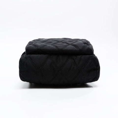 PRADA Nylon quilting Backpack Â· Daypack black WS20835