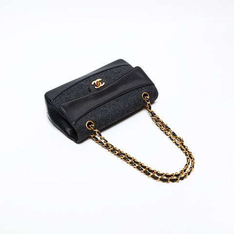 CHANEL 1st Series 1989-1991 Wool Quilted Flap Chain Shoulder Bag black WS20841