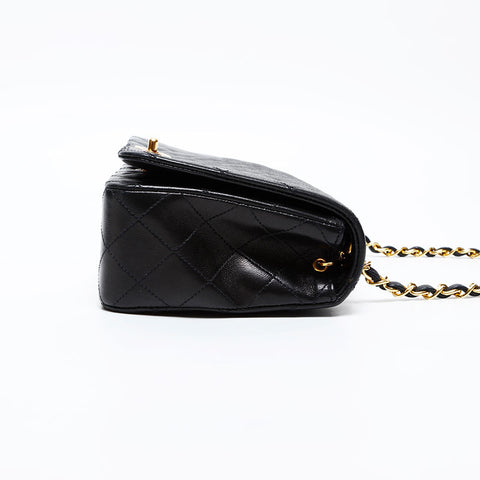 CHANEL No. 1 1989-1991 Lambskin Chain Full Flap Shoulder Bag black WS20849