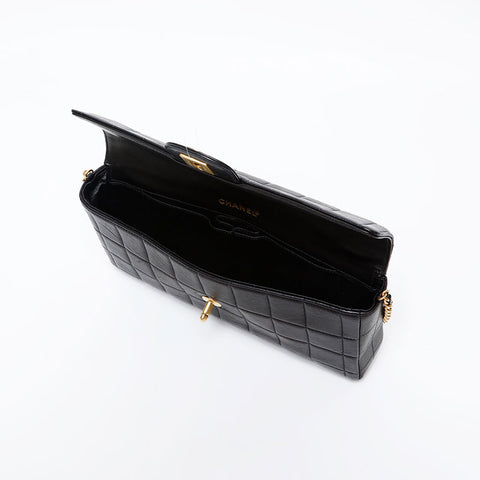 CHANEL No.6 Chocolate Bar Lambskin 2000-2002 Shoulder Bag black WS20867