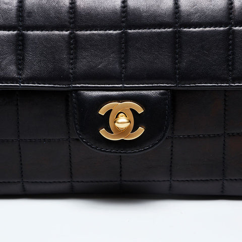 CHANEL No.6 Chocolate Bar Lambskin 2000-2002 Shoulder Bag black WS20867