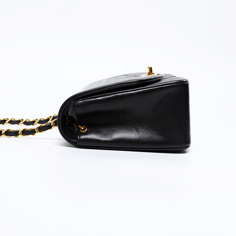 CHANEL No.4 Diana 1996-1997 Lambskin Matelasse Shoulder Bag black WS20870
