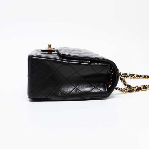 CHANEL No. 1 1989-1991 Lambskin Matelasse Double Chain Shoulder Bag black WS20872