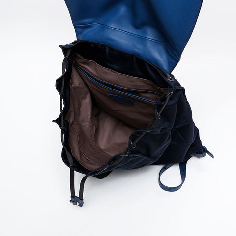 BOTTEGAVENETA INTRECCIATO nylon canvas x leather Backpack Â· Daypack Navy WS20881