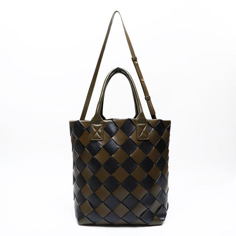 BOTTEGAVENETA Maxi INTRECCIATO Handbag black WS20888