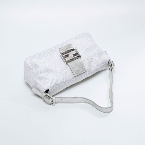 FENDI Zucchino glitter mamma bucket Shoulder Bag white WS20916