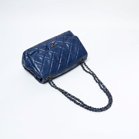 CHANEL Calfskin Matelasse 20s Shoulder Bag Navy WS20931